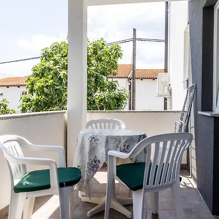 And By The Sea Pakostane, Biograd - 18426 Affittacamere 3*