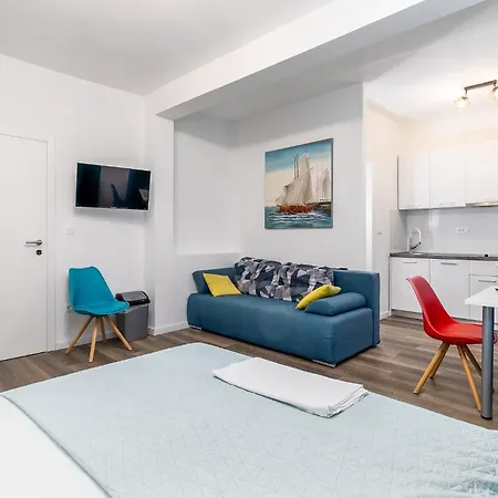 And By The Sea Pakostane, Biograd - 18426 Affittacamere 3*
