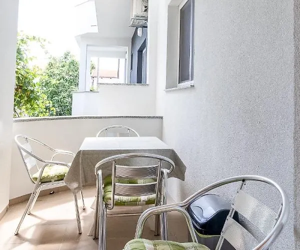 And By The Sea Pakostane, Biograd - 18426 3* פאקוסטאן