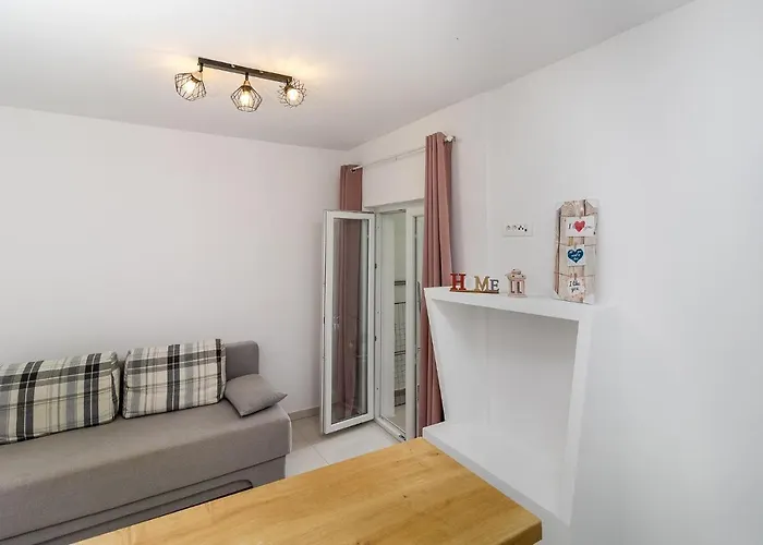 בית הארחה And By The Sea Pakostane, Biograd - 18426 3*